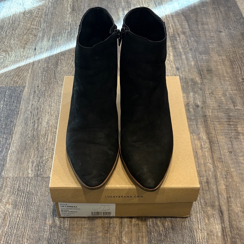 Lucky Brand Women's Black Suede Ankle Booties Size 11